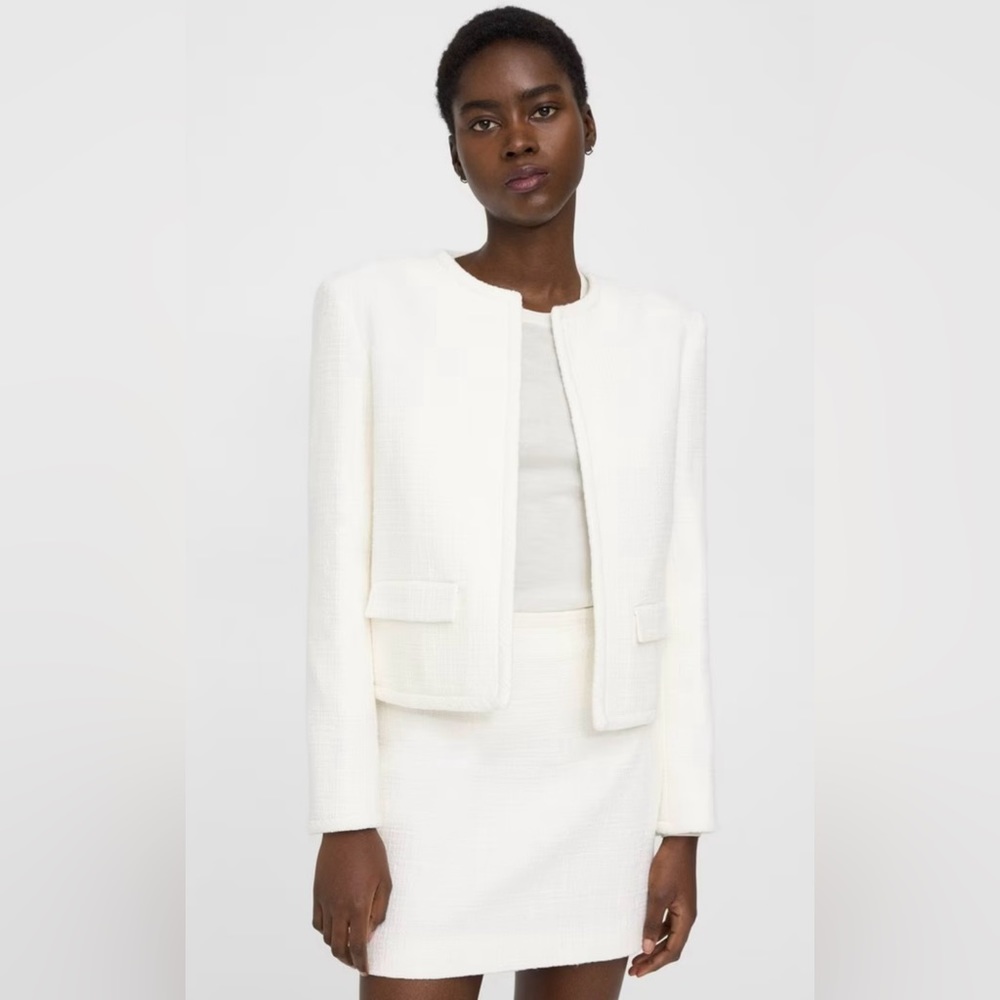 NWT THEORY WHITE CROPPED TWEED JACKET